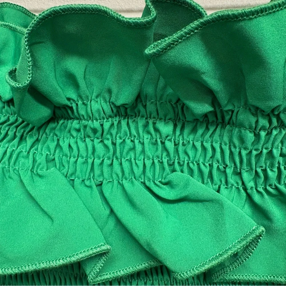 Emerald Green Off-Shoulder Ruffle Crop Top Size M - Picture 4 of 5